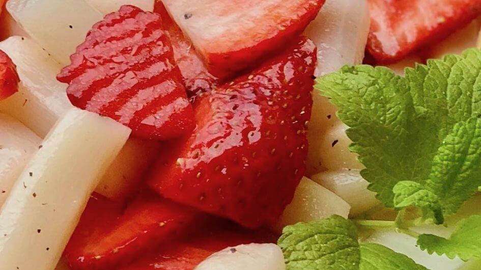 Spargel-Erdbeer-Salat - leckervital